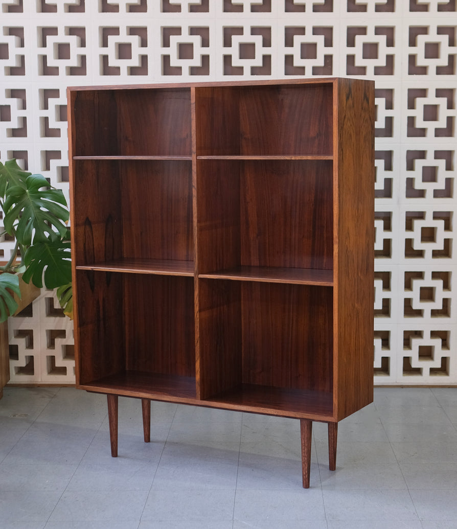 Omann Jun Bookcase in Rosewood