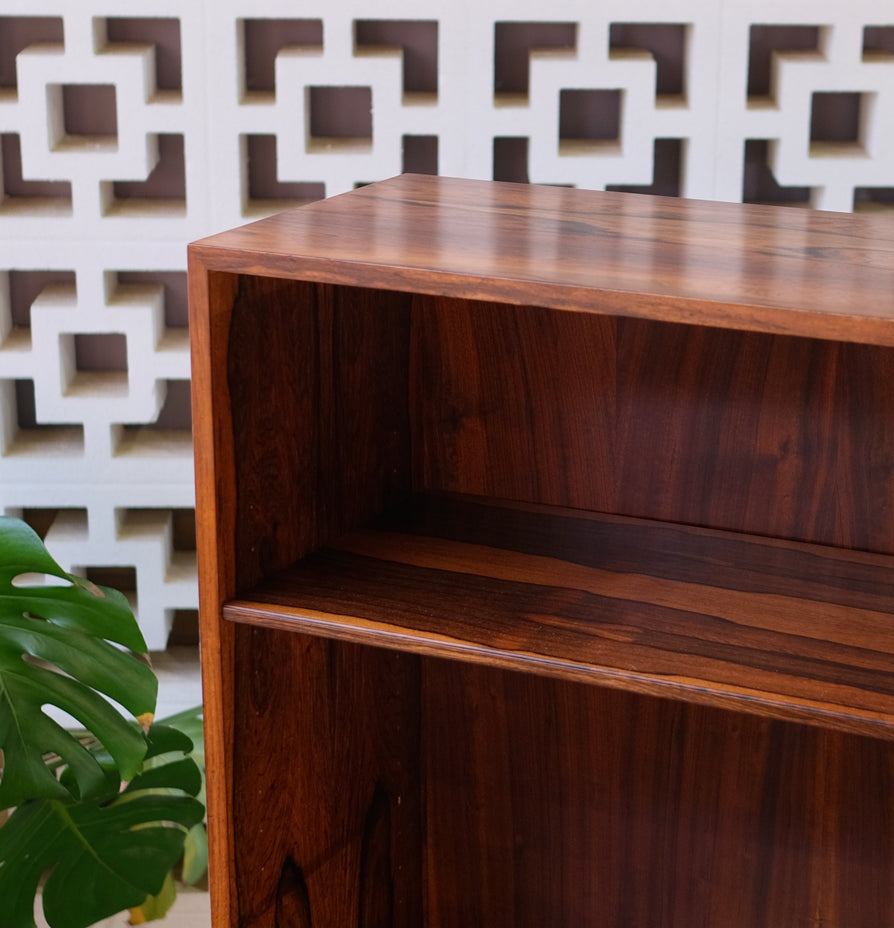 Omann Jun Bookcase in Rosewood