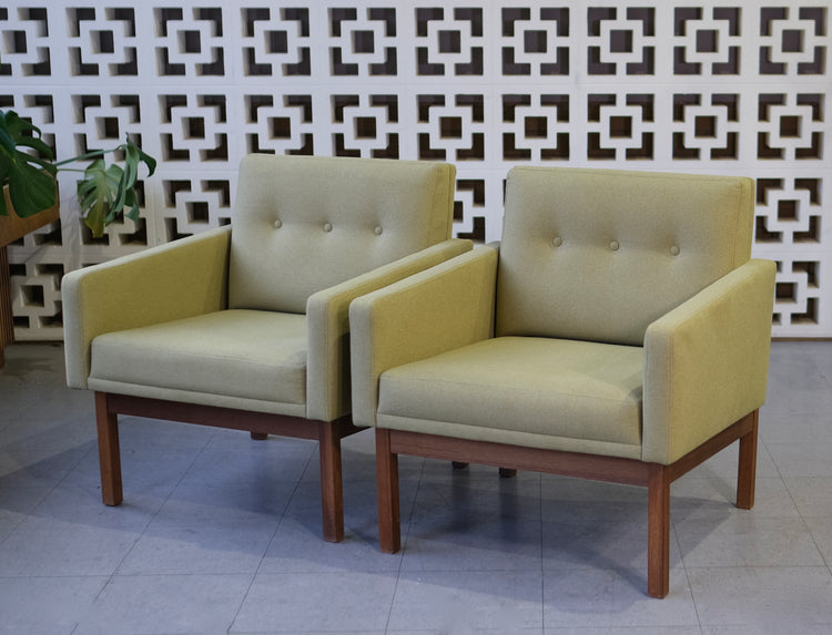 Pair of Mid-Century Lounge Chairs