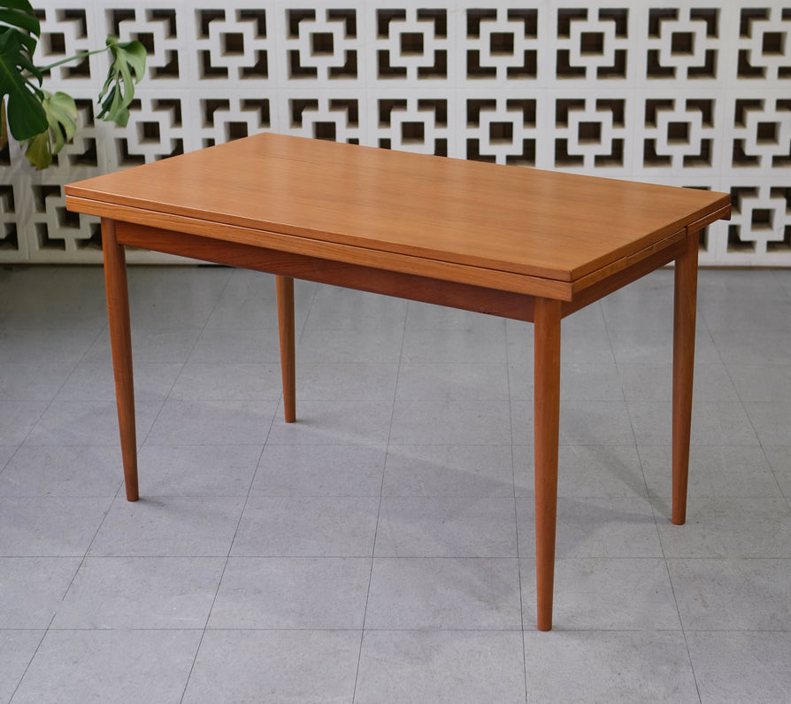 Parker Extension Dining Table in Teak