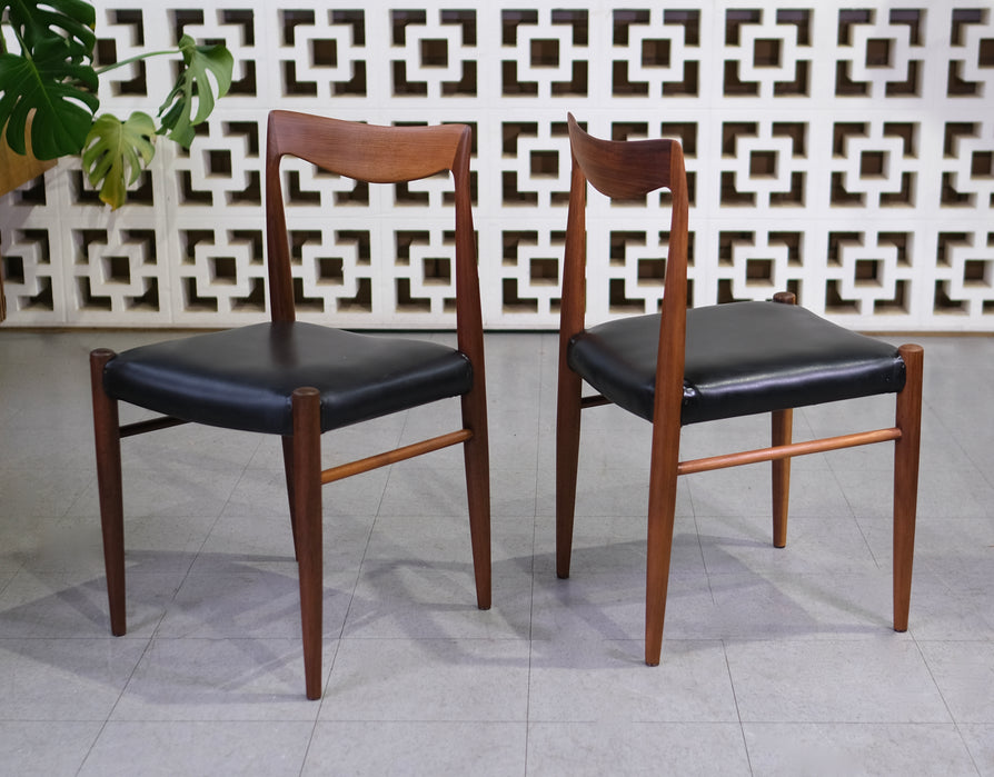 Four TH Brown Dining Chairs in Blackwood