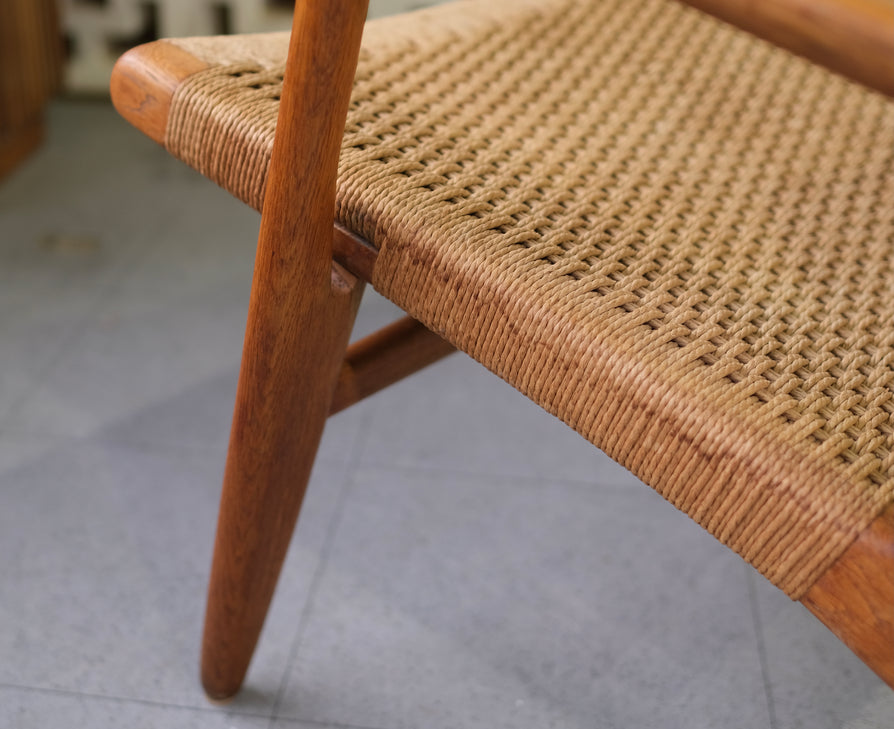 Hans J. Wegner CH25 Easy Chair