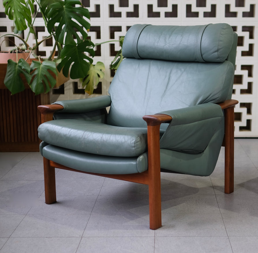 Tessa T21 Lounge Chair in Sage Leather