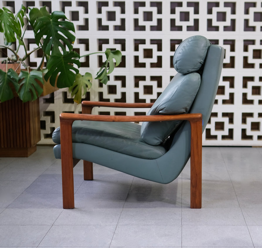 Tessa T21 Lounge Chair in Sage Leather