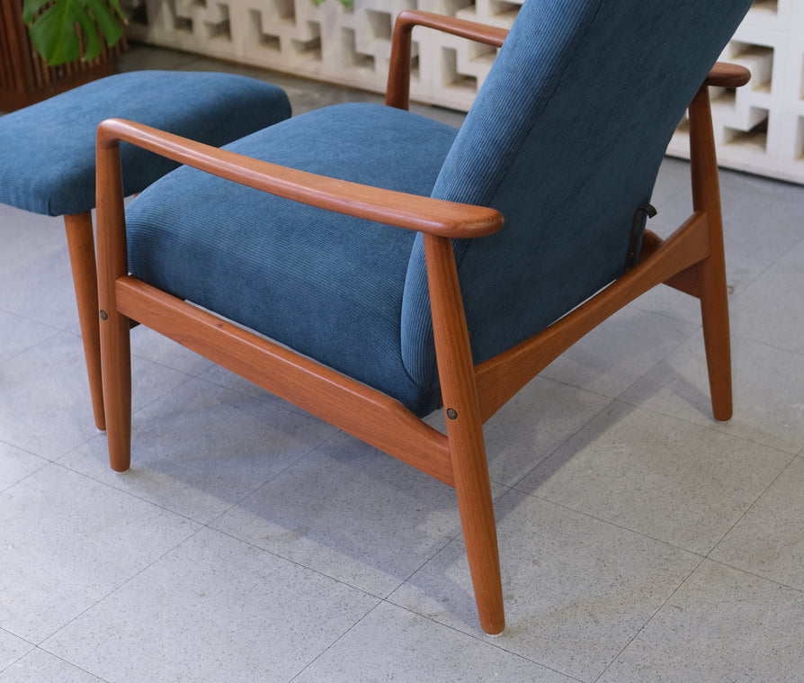 Søren Ladefoged Recliner with Footstool