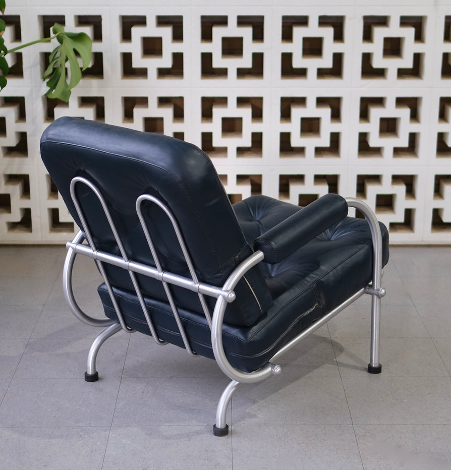 Warren McArthur Chair in Leather