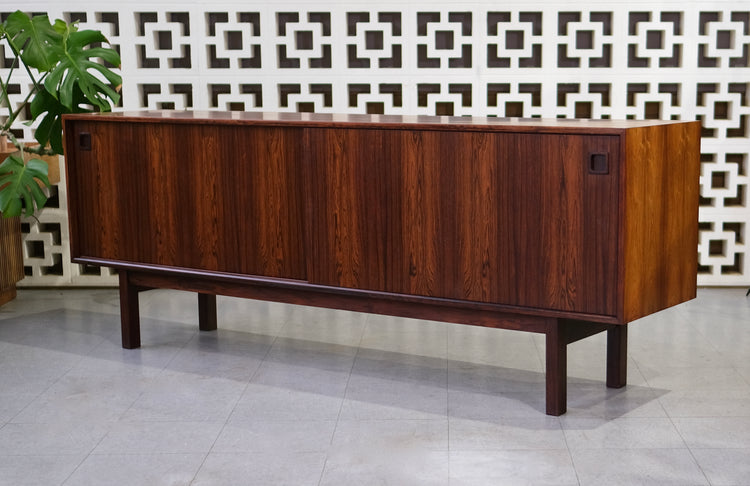 Omann Jun Nr.21 Sideboard in Rosewood