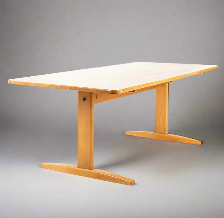 Børge Mogensen  Shaker Dining Table