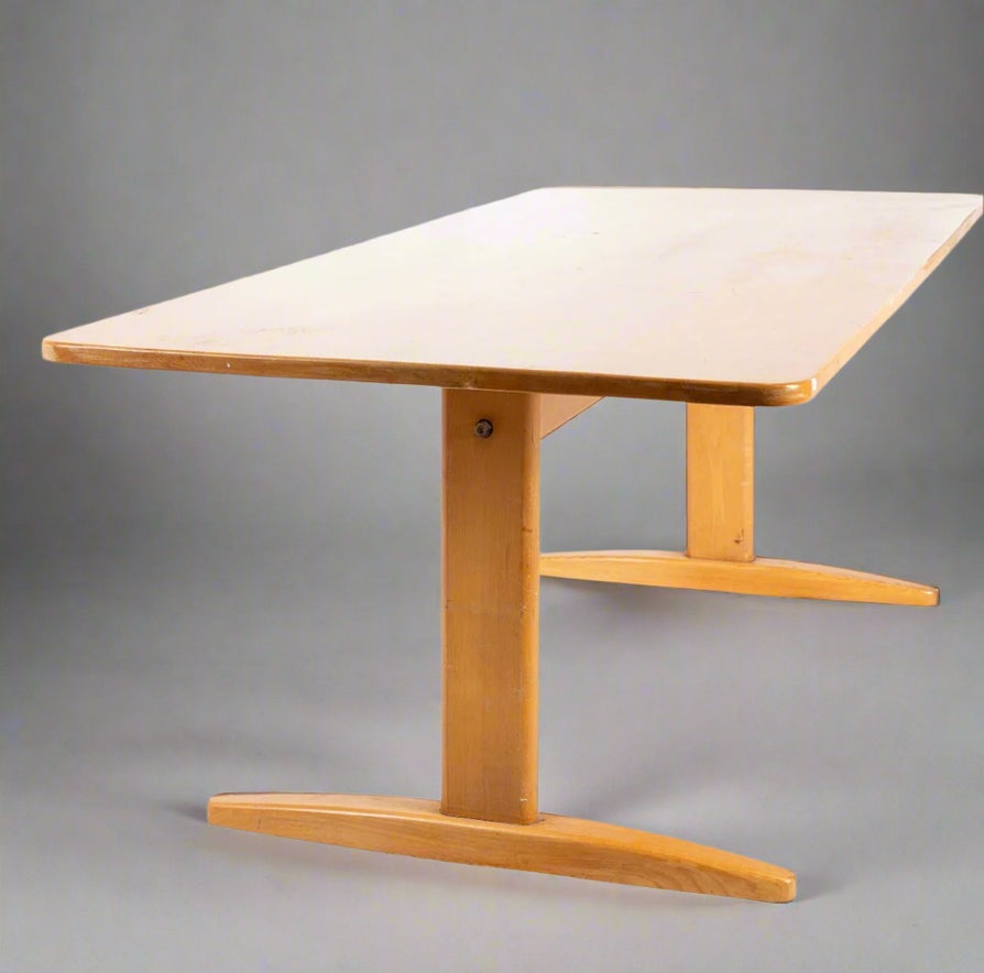 Børge Mogensen  Shaker Dining Table