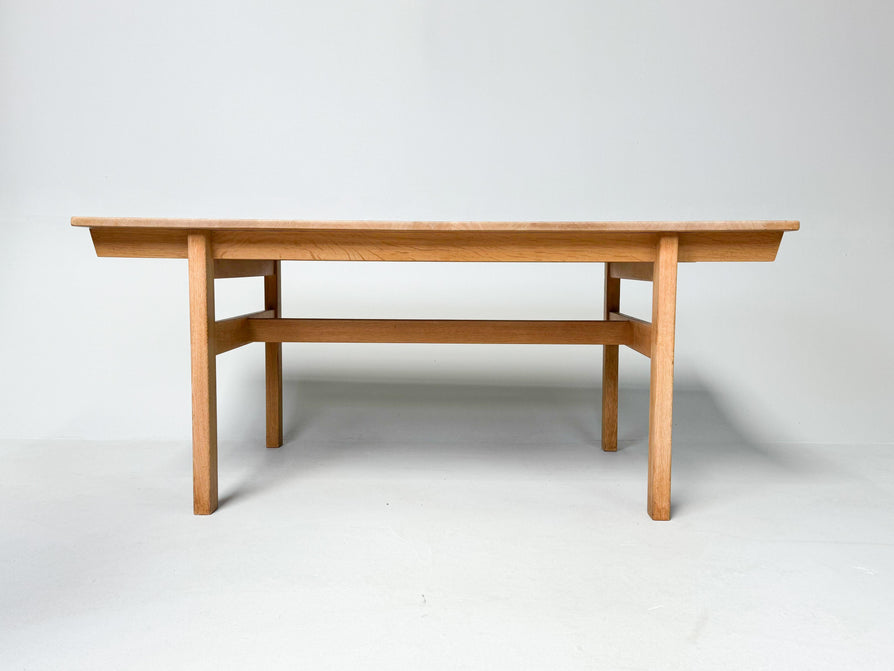 Kurt Østervig Dining Table in Solid European Oak