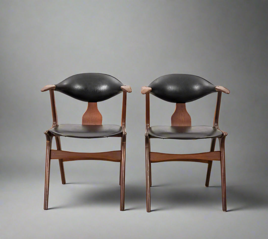 Louis Van Teefelen for AWA Chair