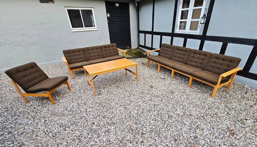 Modular Sofa Suite by Moduline