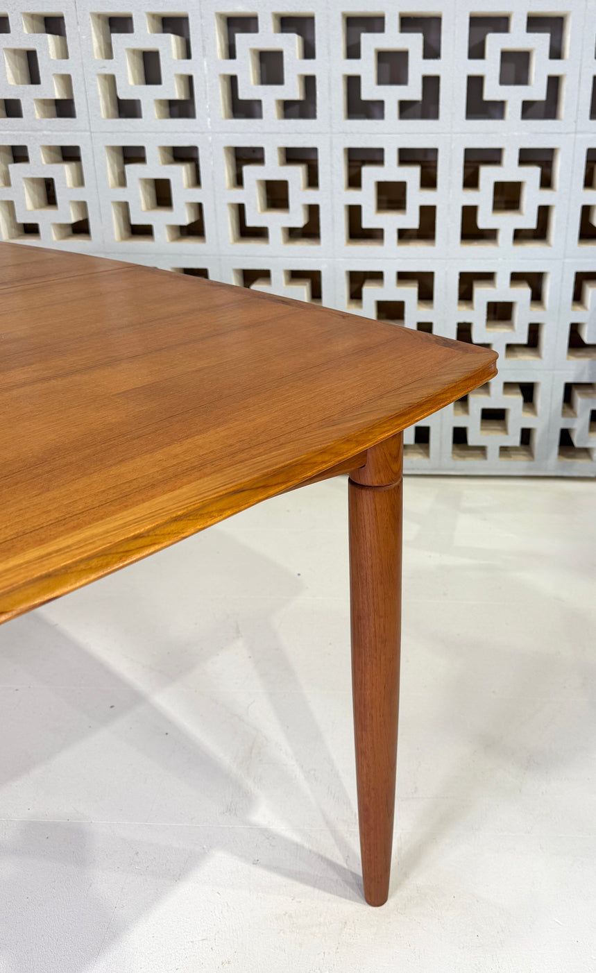 Extension Dining Table by Burgess