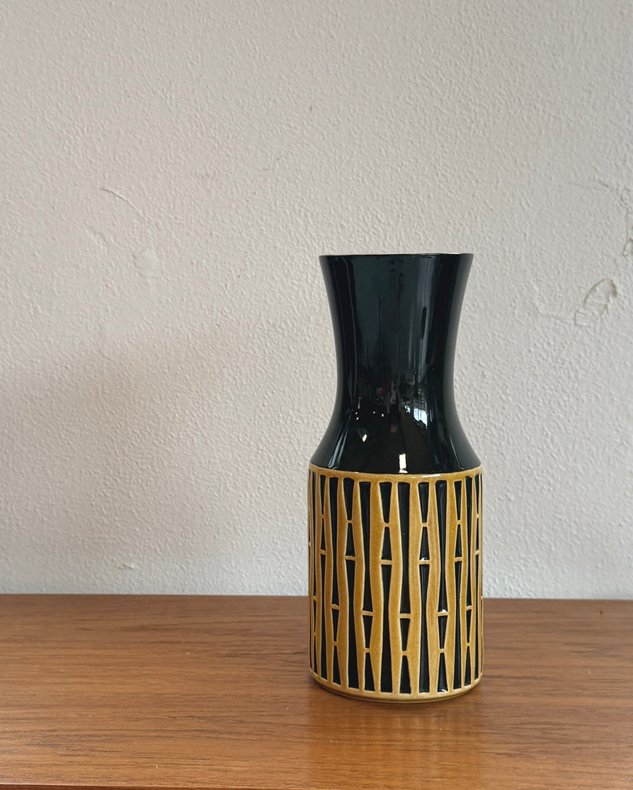 Johnathan Clappison for Hornsea Vase