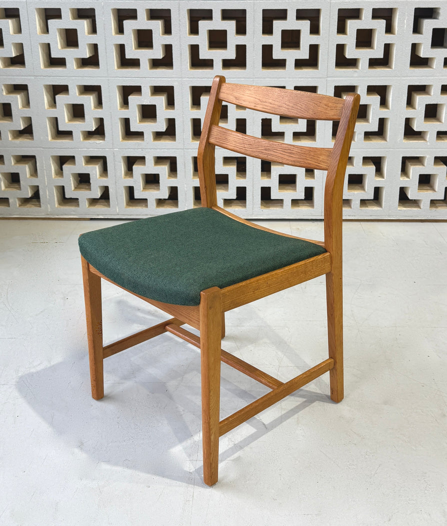Six Erik Wørtz Dining Chairs in Oak