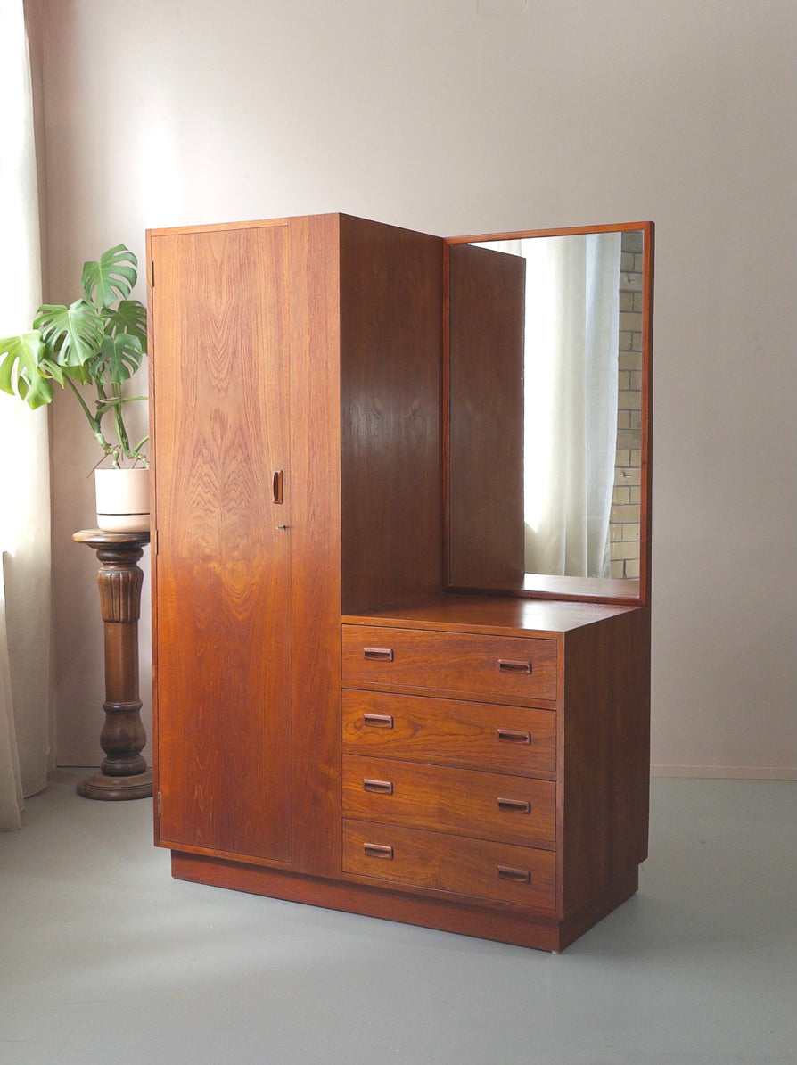 Mid-Century Wardrobe / Dresser in Teak