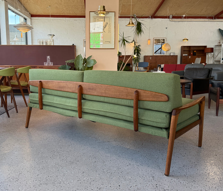 FLER "Norsk" Sofa / Daybed