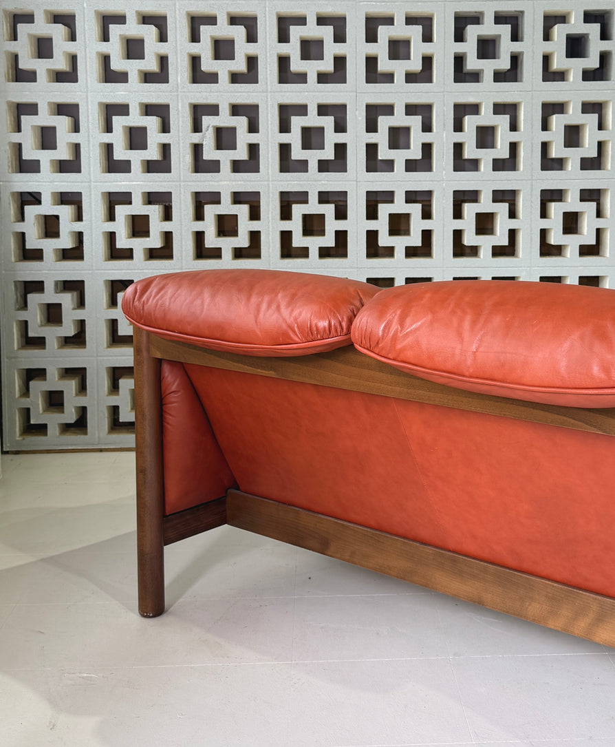 Swedish Two-Seater in Leather