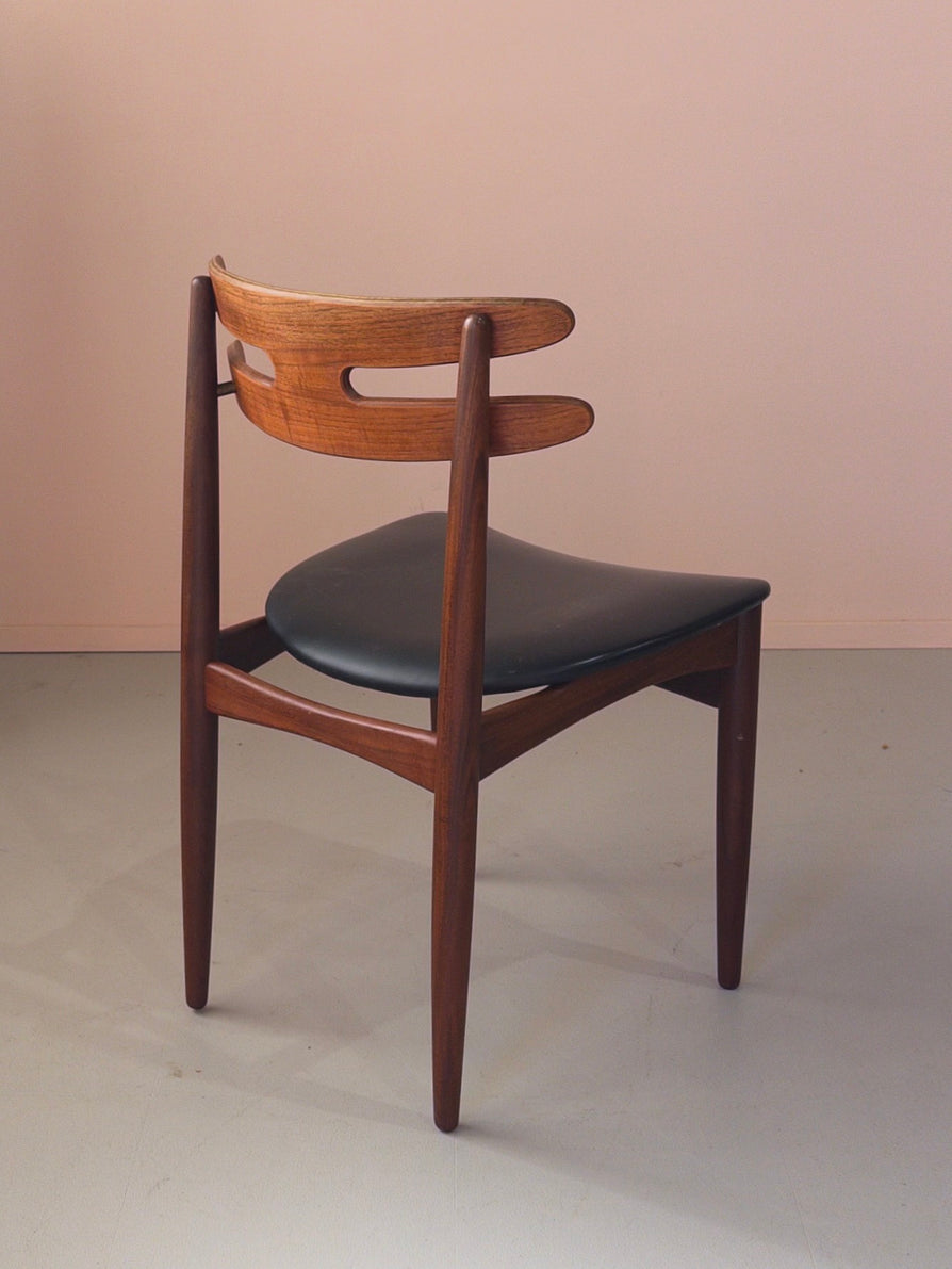 Johannes Andersen Model 178 Chair in Teak