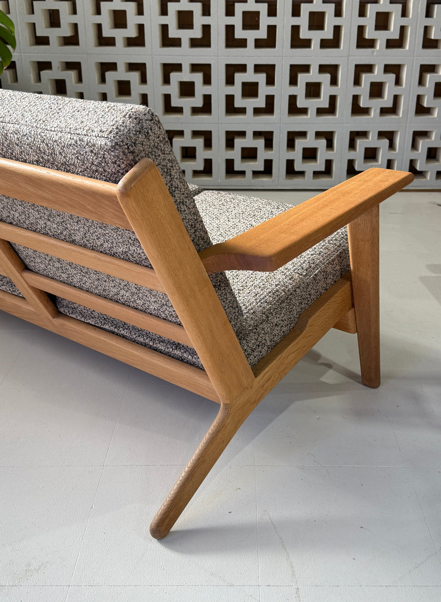 Hans Wegner GE290 Plank Sofa in Oak