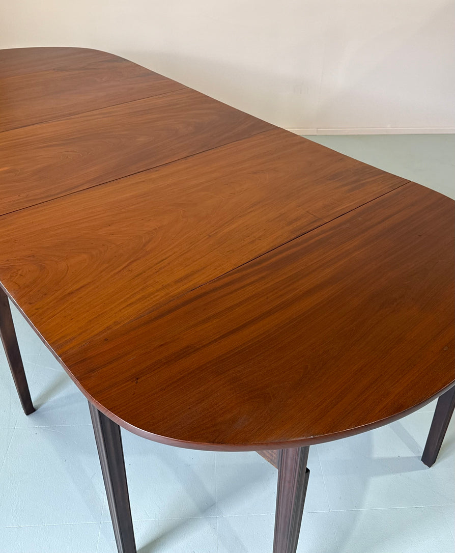 Inter-War, 1940s Gate-Leg Extension Dining Table