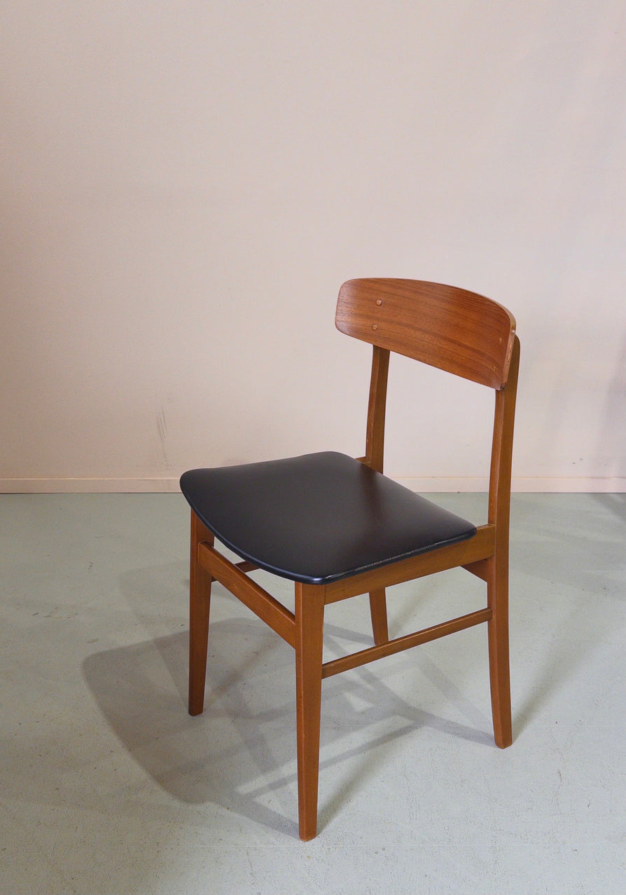 Single Danish Desk Chair / Side Chair