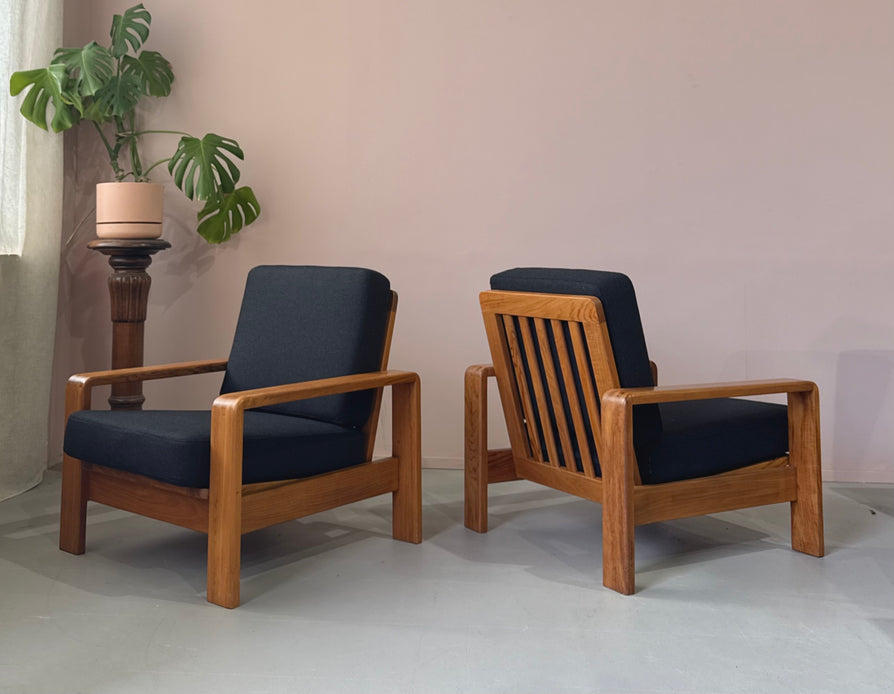 Pair of 1980s Lounge Chairs