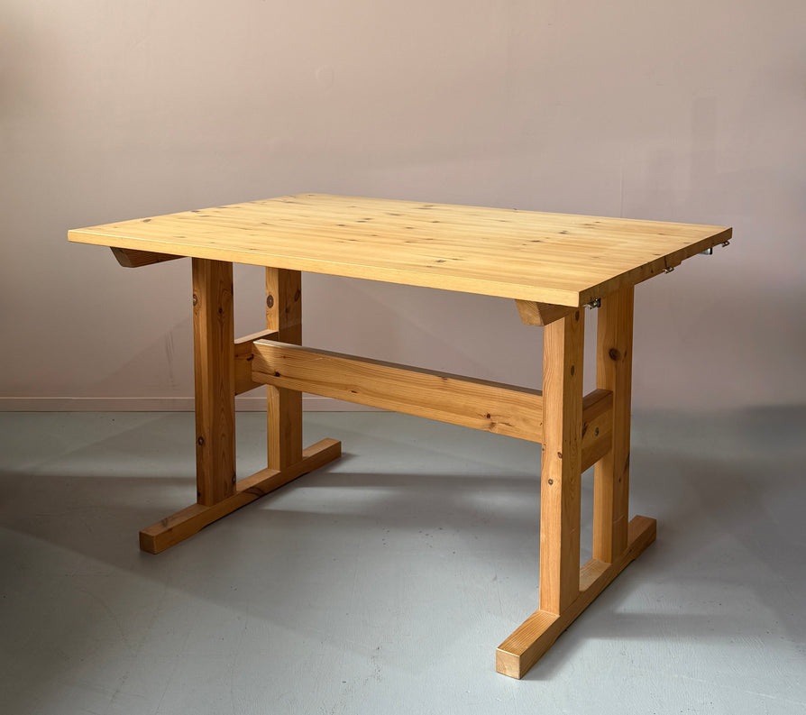 Danish Farmhouse Extension Kitchen Table in Pine