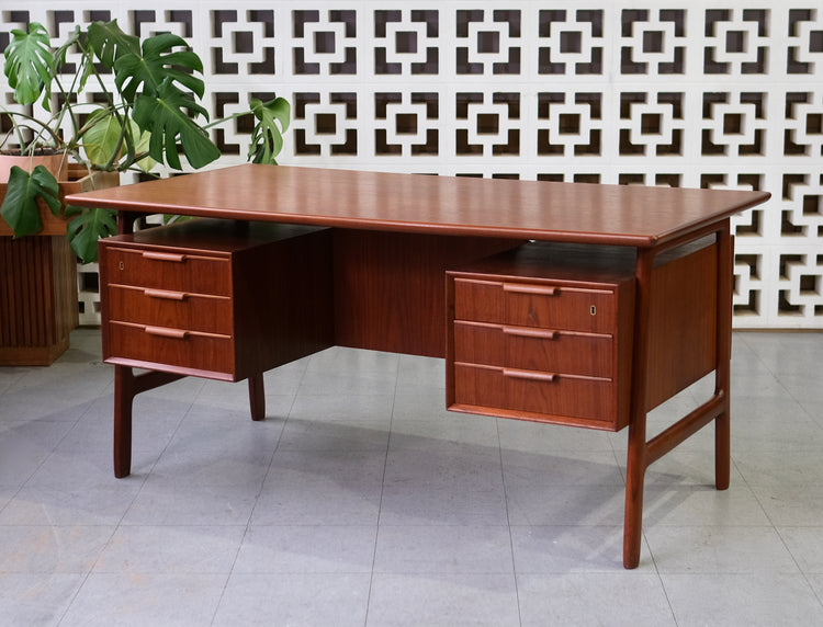 Model 75 Omann Jun Executive Desk in Teak