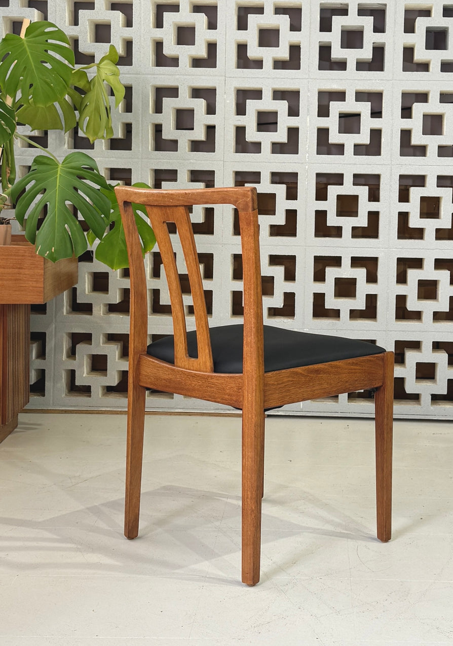 Set of Six Catt Dining Chairs In New Black Vinyl