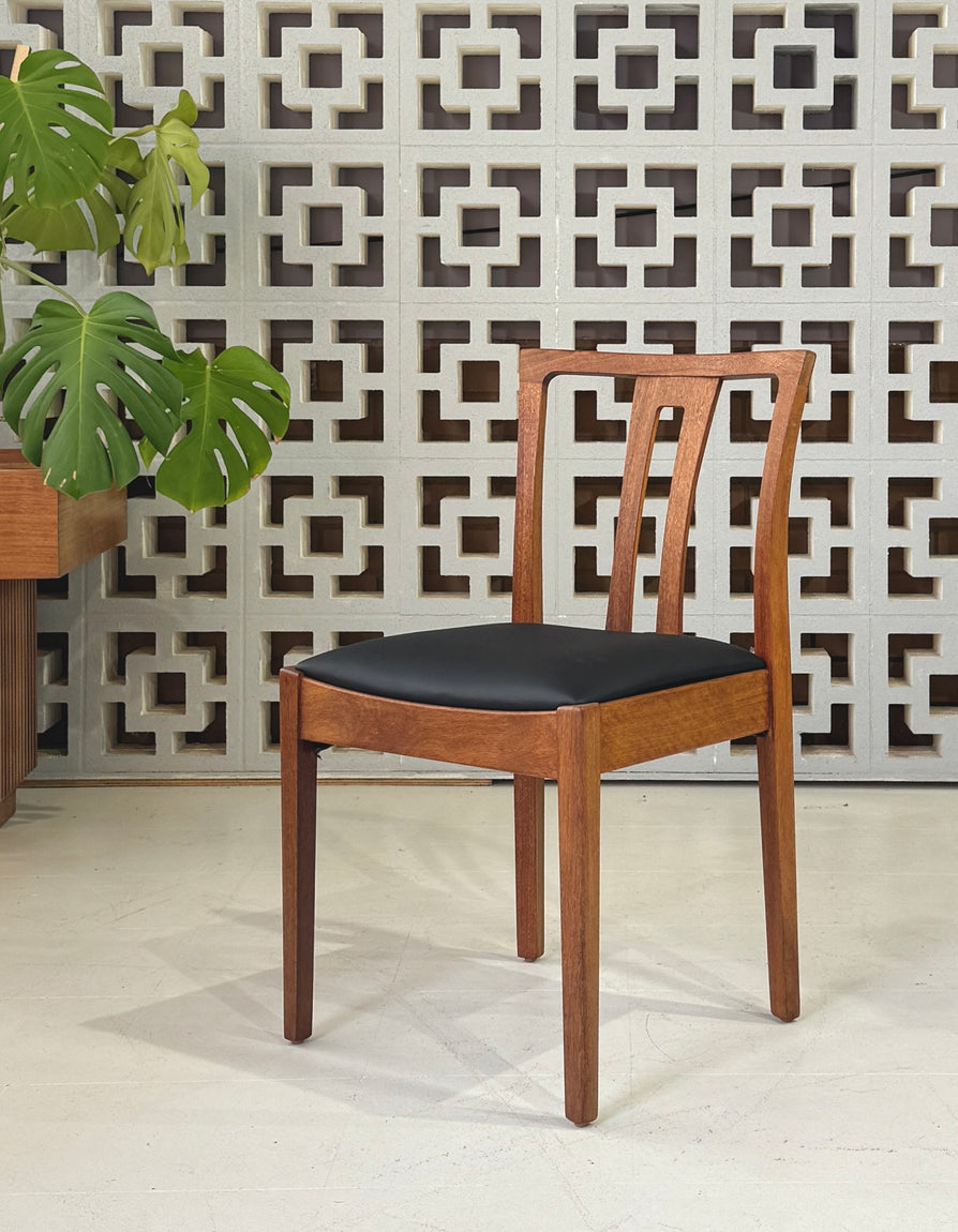 Set of Six Catt Dining Chairs In New Black Vinyl