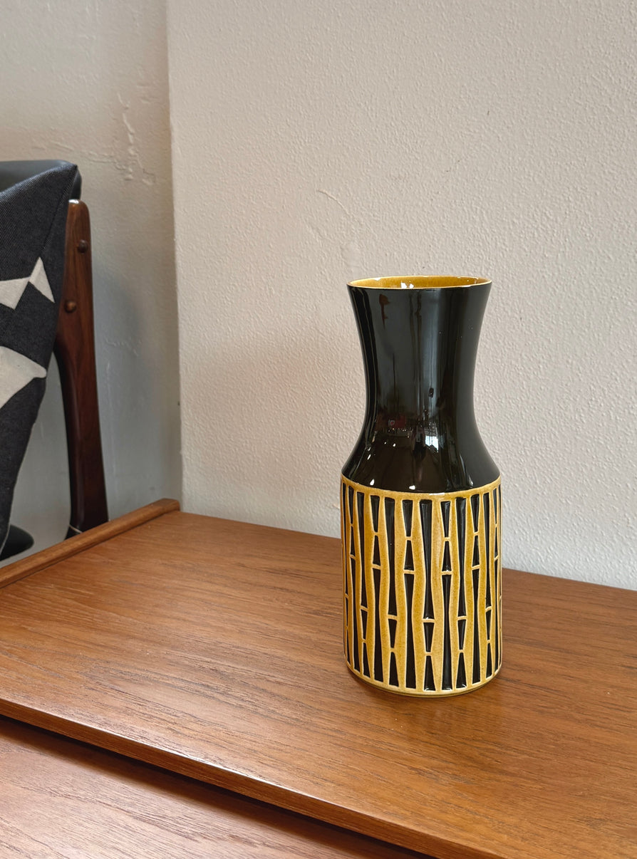 Johnathan Clappison for Hornsea Vase