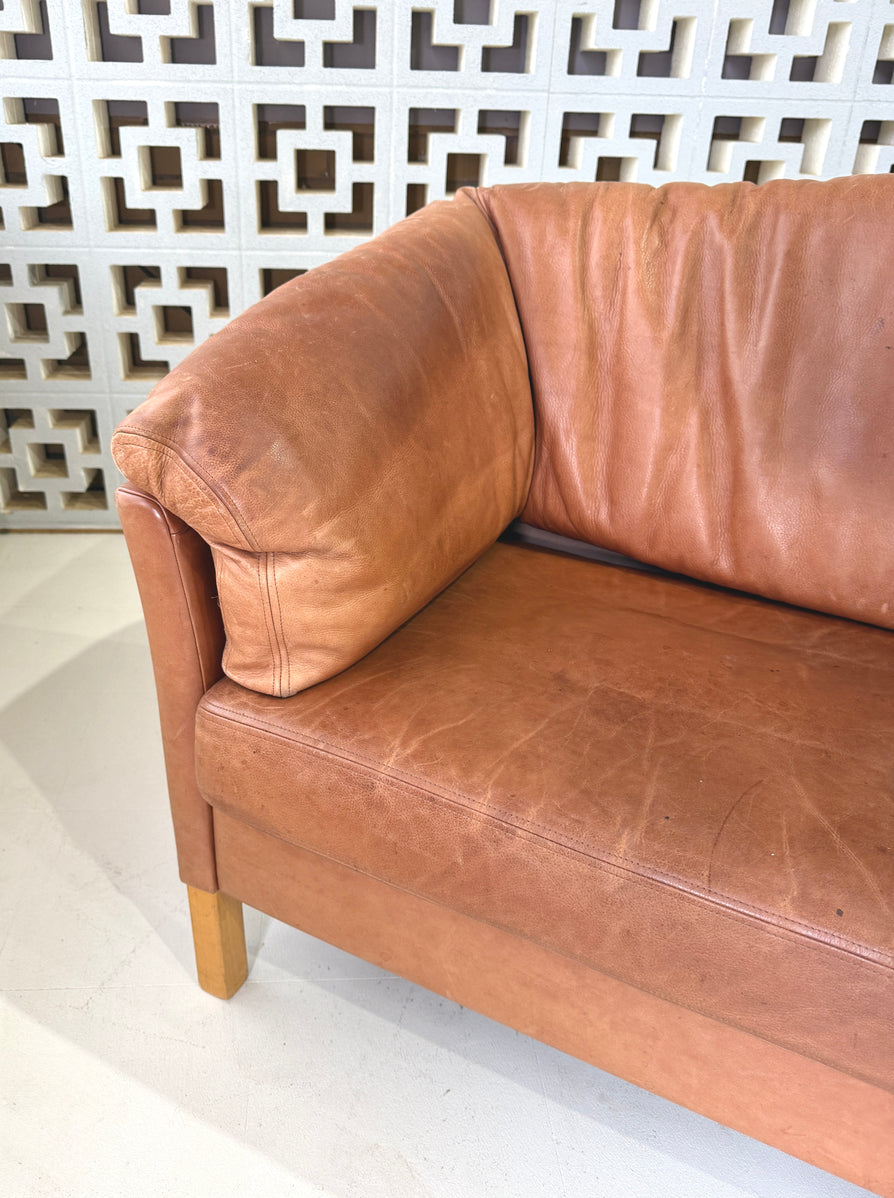 Mogens Hansen 2.5 Seater Sofa in Cognac Leather