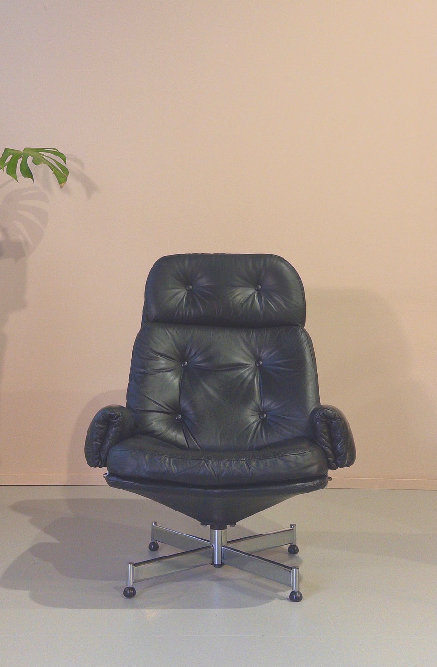 Danish Swivel Chair in Black Leather