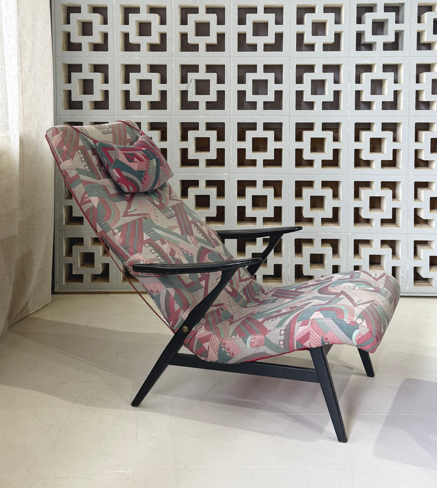 Jio Mõbler Siesta Chair & Footstool