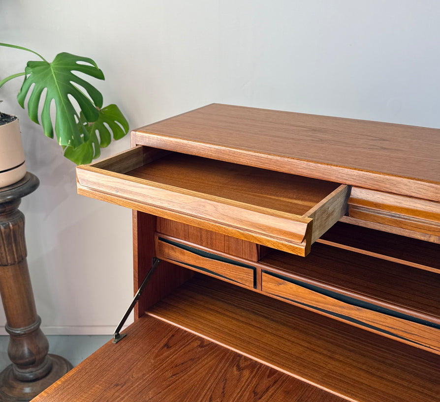 Erling Torvits Bureau in Teak