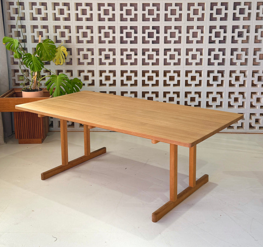 Børge Mogensen Model 6286 Shaker Dining Table in Oak