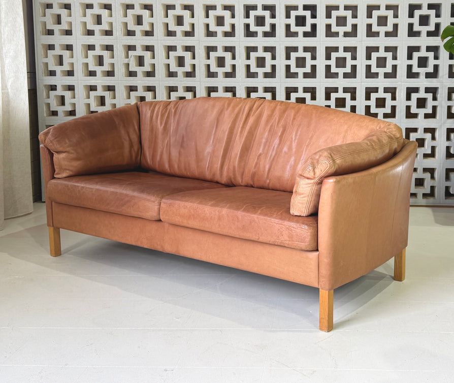 Mogens Hansen 2.5 Seater Sofa in Cognac Leather