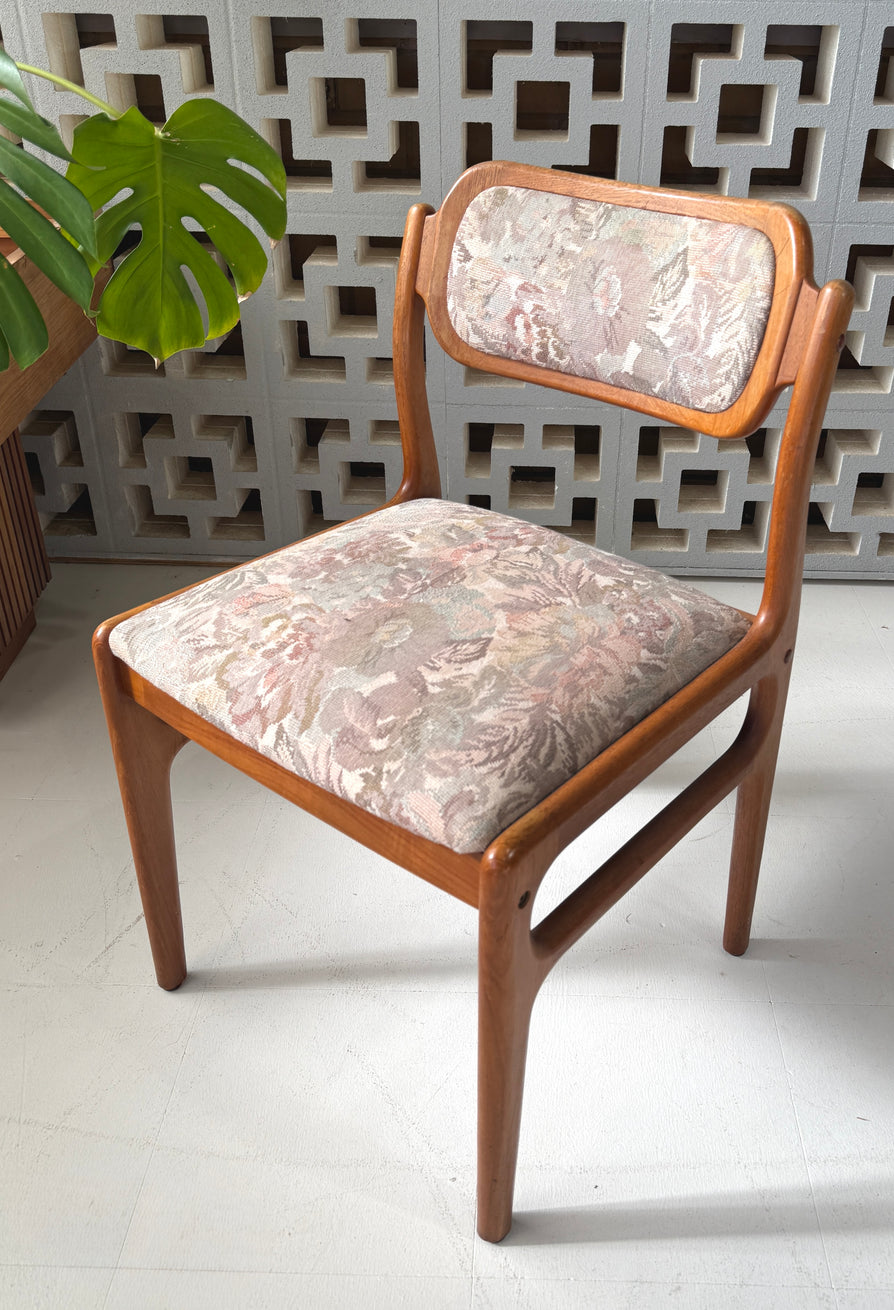 Six Original Johannes Andersen Dining Chairs (to be upholstered)