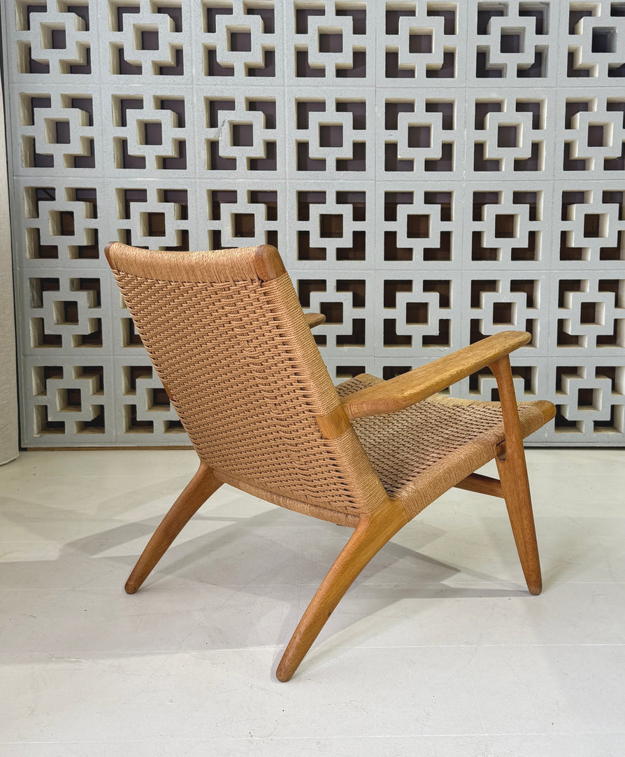 Hans J. Wegner CH25 Easy Chair