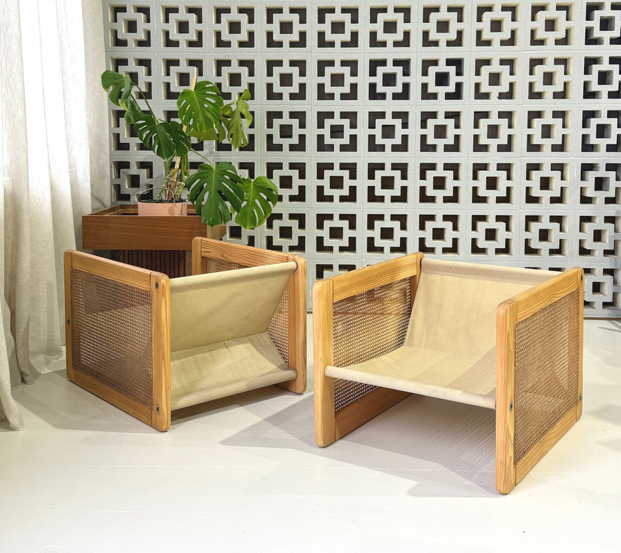 1970s Pair Of Lounge Chairs By Evoluzione