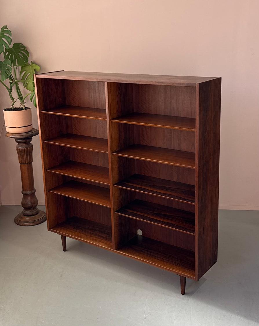 Omann Jun Bookcase in Rosewood