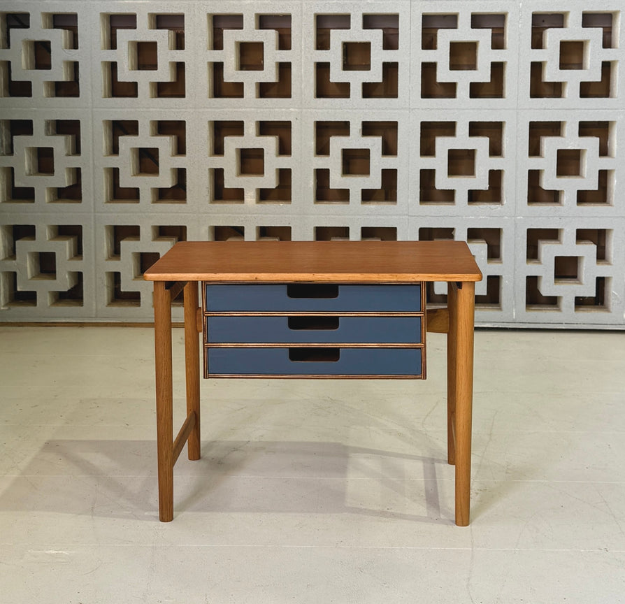 Danish Side Table in Teak & Oak