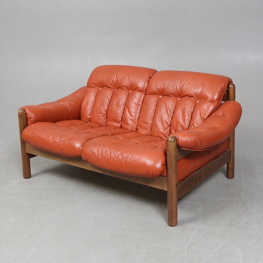 Swedish Two-Seater in Leather