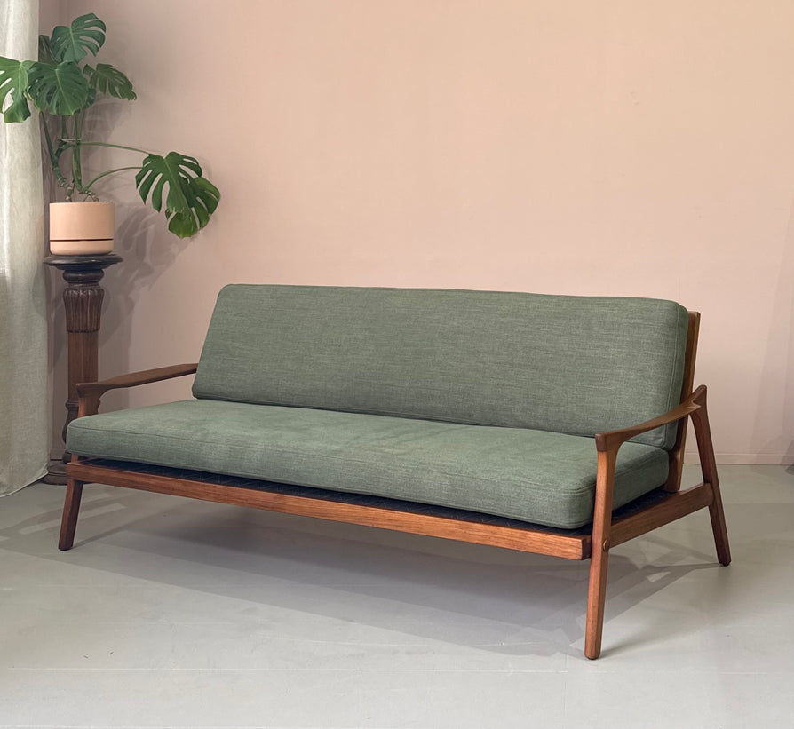 Danish Deluxe Inga Sofa / Daybed in New Fabric
