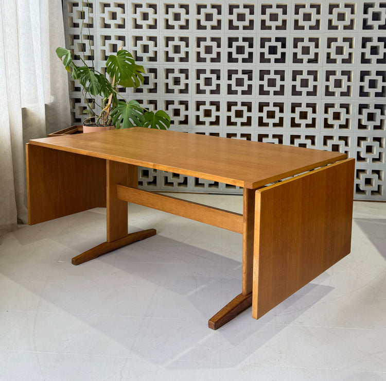 Farstrup Extension Shaker Dining Table