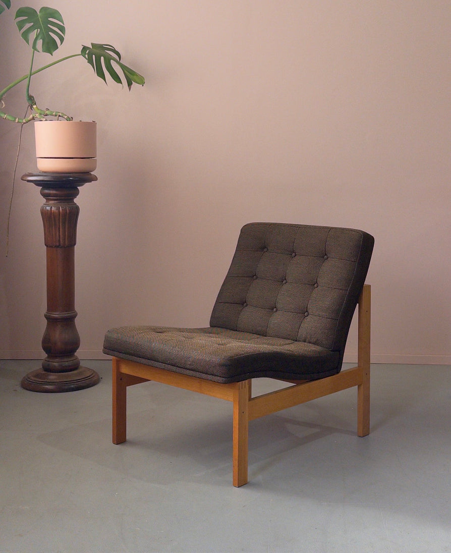 Moduline Lounge Chair by CADO