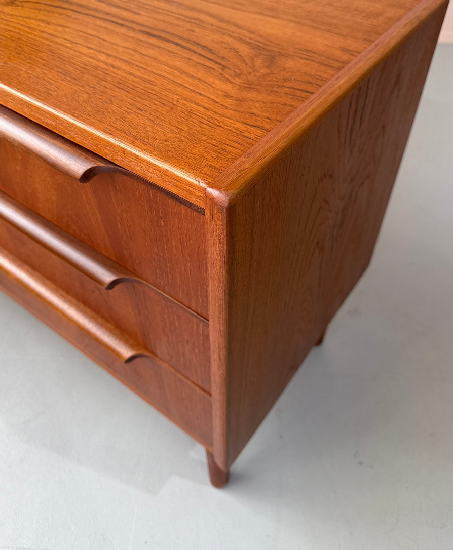 Danish Chest of Drawers in Teak