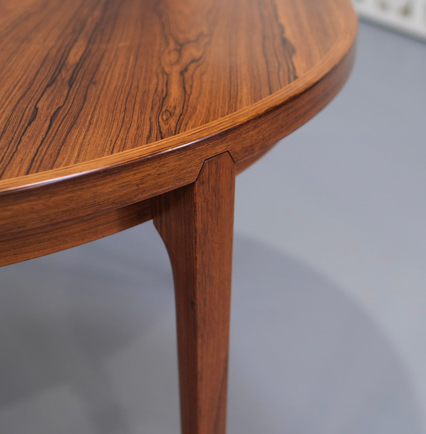 Fine Danish Extension Dining Table in Rosewood