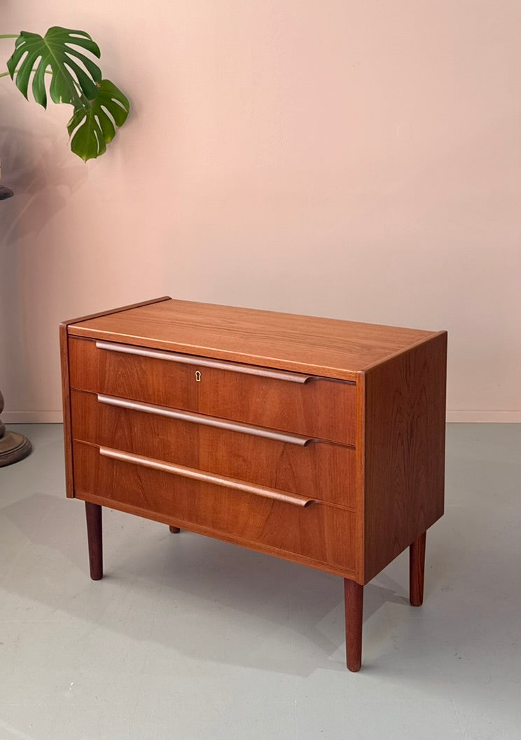 Danish Chest of Drawers in Teak